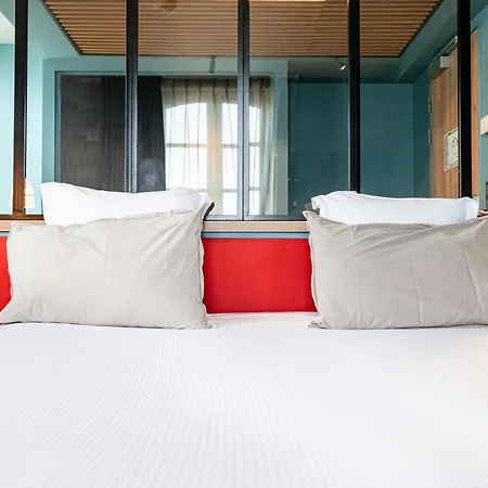 De La Cité Hotel 3*