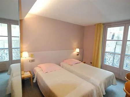 מלון De La Cite